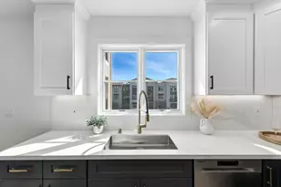 560 El Camino Real 201, San Carlos, CA 94070 - Photo 4