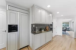 181 Coronado Ave, San Carlos, CA 94070 - Photo 28