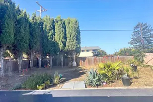 2085 Ashwood Ln, San Jose, CA 95132 - Photo 2