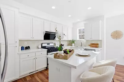 660 Montara Ter, Sunnyvale, CA 94085 - Photo 6