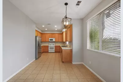 1342 Canyon Creek Dr, Newman, CA 95360 - Photo 10