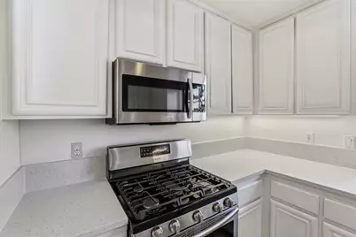 941 Steinbeck Dr, Hollister, CA 95023 - Photo 16