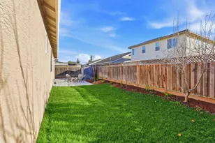 941 Steinbeck Dr, Hollister, CA 95023 - Photo 44