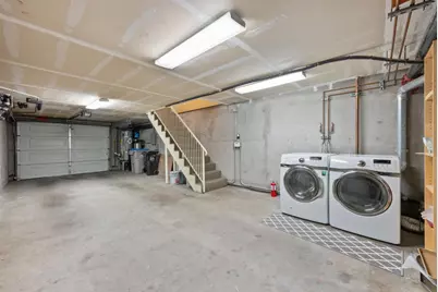 235 Laurel Grove Ln, San Jose, CA 95126 - Photo 32