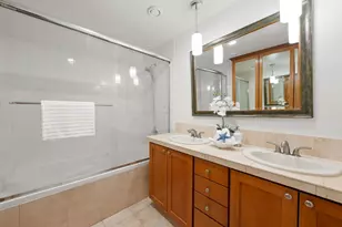 235 Laurel Grove Ln, San Jose, CA 95126 - Photo 16