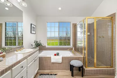 822 Seal Pointe Dr, Redwood City, CA 94065 - Photo 44