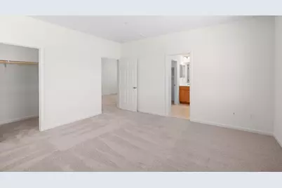 2250 Gladiola Dr, Hollister, CA 95023 - Photo 26