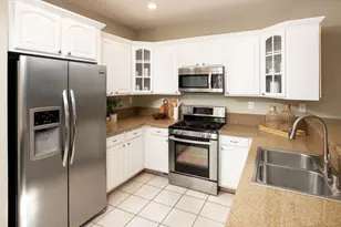 719 Elizabeth Ln, Menlo Park, CA 94025 - Photo 8