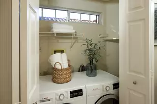 719 Elizabeth Ln, Menlo Park, CA 94025 - Photo 14