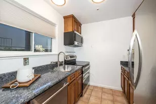 4008 Farm Hill Blvd 102, Redwood City, CA 94061 - Photo 6