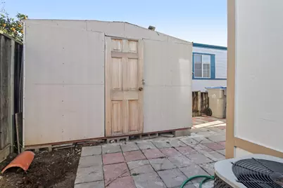 555 Umbarger Rd 75, San Jose, CA 95111 - Photo 32