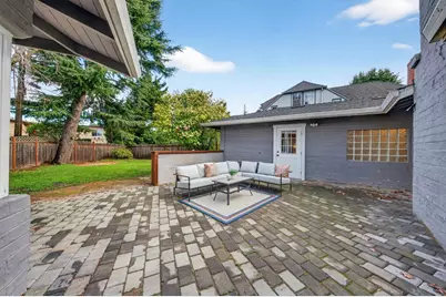 808 Winchester Dr, Burlingame, CA 94010 - Photo 24