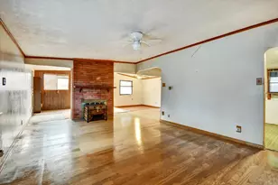 290 N Rengstorff Ave, Mountain View, CA 94043 - Photo 4