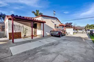 251 S 21st St, San Jose, CA 95116 - Photo 16