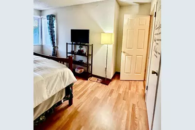 2071 Sunset View Pl, San Jose, CA 95116 - Photo 14