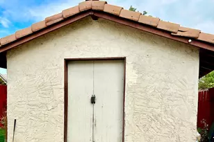 2071 Sunset View Pl, San Jose, CA 95116 - Photo 20