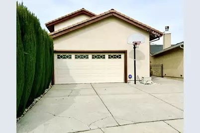 2071 Sunset View Pl, San Jose, CA 95116 - Photo 1