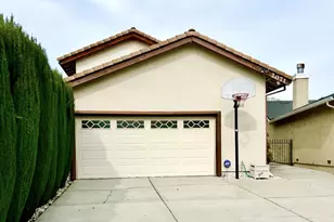2071 Sunset View Pl, San Jose, CA 95116 - Photo 1