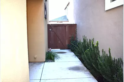 1674 Richie Ln, Woodland, CA 95776 - Photo 22