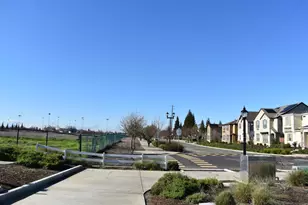 1674 Richie Ln, Woodland, CA 95776 - Photo 28