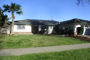 751 W 6th St, Gilroy, CA 95020 - Photo 1