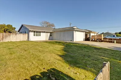 960 Elko St, Gonzales, CA 93926 - Photo 2