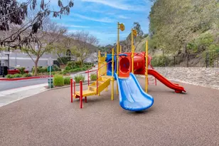 600 Live Oak Way 603, Belmont, CA 94002 - Photo 44