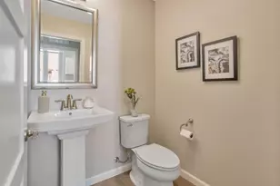 298 Agustin Narvaez St 6, San Jose, CA 95136 - Photo 32