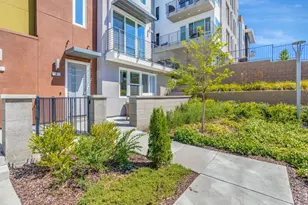 298 Agustin Narvaez St 6, San Jose, CA 95136 - Photo 4