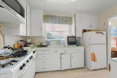 2745 Byron St, Palo Alto, CA 94306 - Photo 16