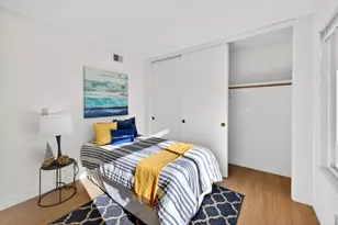 2487 Redbud Ct, San Jose, CA 95128 - Photo 8