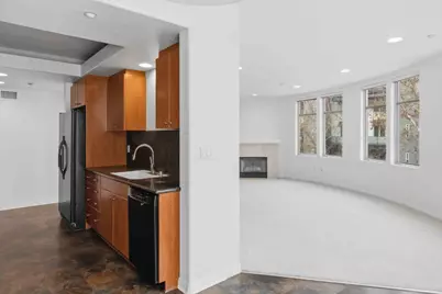 130 E San Fernando St 419, San Jose, CA 95112 - Photo 8