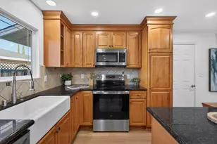 1056 Wallace Dr, San Jose, CA 95120 - Photo 18