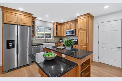 1056 Wallace Dr, San Jose, CA 95120 - Photo 16