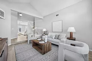 2088 Mckenzie Pl, San Jose, CA 95131 - Photo 6