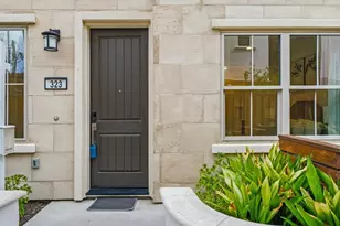 323 Harcot Ter, Sunnyvale, CA 94085 - Photo 4