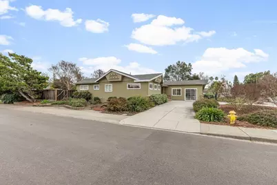 764 Blaisdell Ct, San Jose, CA 95117 - Photo 12