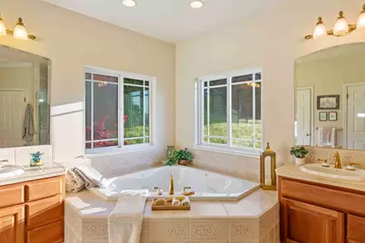 1860 Salinas Rd, San Juan Bautista, CA 95045 - Photo 22