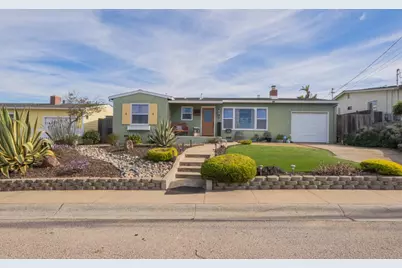 2080 Buchanan St, Seaside, CA 93955 - Photo 2