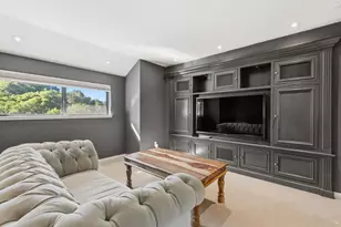 15965 Shannon Rd, Los Gatos, CA 95032 - Photo 14