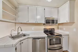 121 Buckingham Dr 25, Santa Clara, CA 95051 - Photo 10