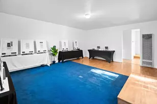 2066 Sterling Ave, Menlo Park, CA 94025 - Photo 30