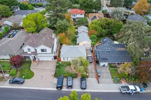 2066 Sterling Ave, Menlo Park, CA 94025 - Photo 8