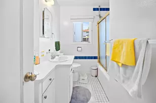 2066 Sterling Ave, Menlo Park, CA 94025 - Photo 18