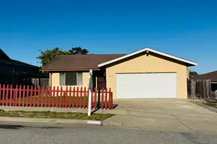 3003 Crescent St, Marina, CA 93933 - Photo 1