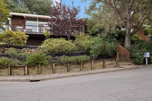 60 Linaria Way, Portola Valley, CA 94028 - Photo 1