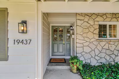 19437 Via Real Dr, Saratoga, CA 95070 - Photo 2