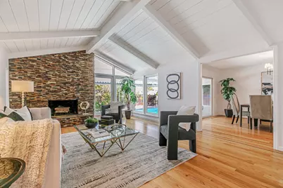 19437 Via Real Dr, Saratoga, CA 95070 - Photo 4