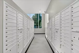 188 W Saint James St 11101, San Jose, CA 95110 - Photo 58