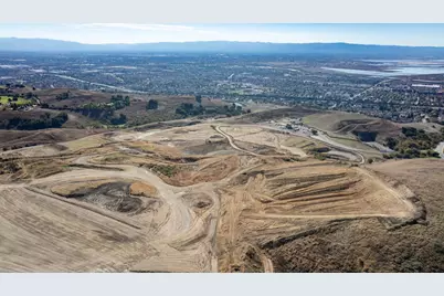 2000 Scott Creek Rd, Milpitas, CA 95035 - Photo 74